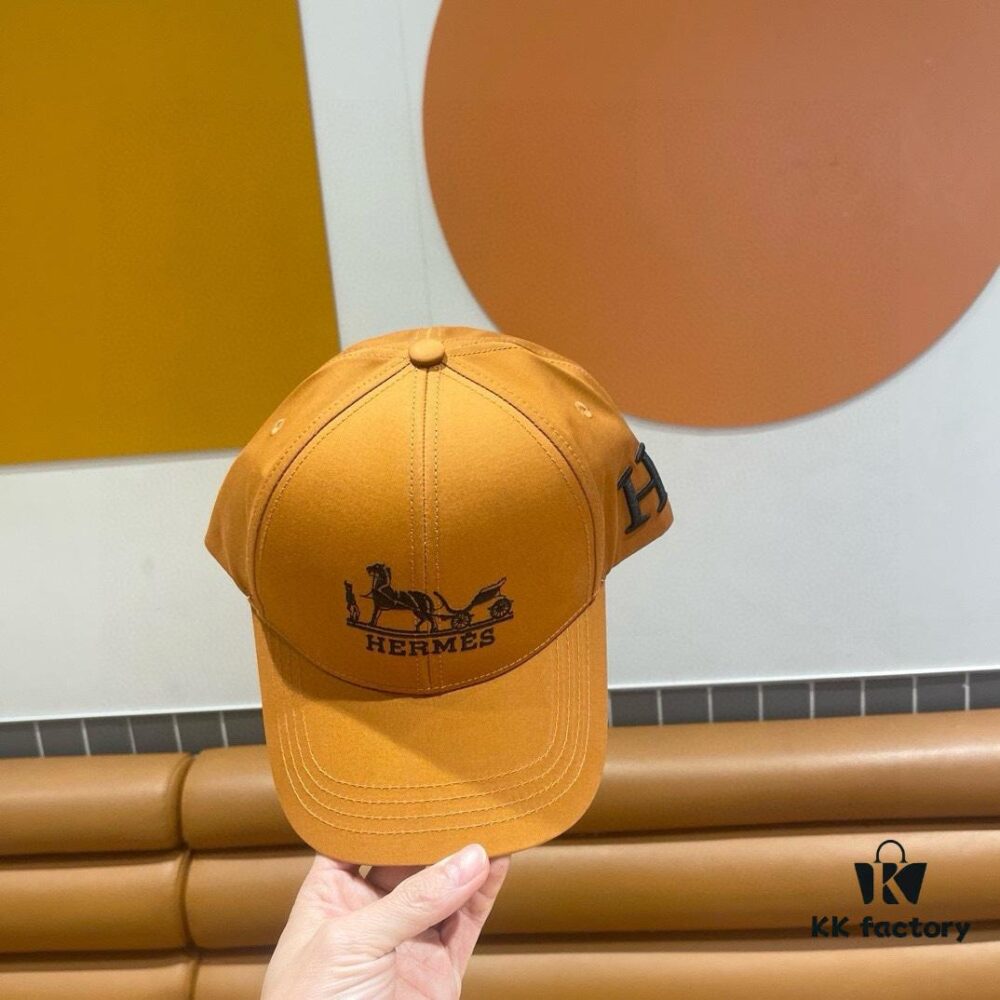 692fba1499f2d84055c879ae New Arrival HERMÈS Latest Authentic Baseball Cap, Color-Block H Design, Premium Craftsmanship with Original Breathable Canvas Fabric and Steel Adjustable Buckle