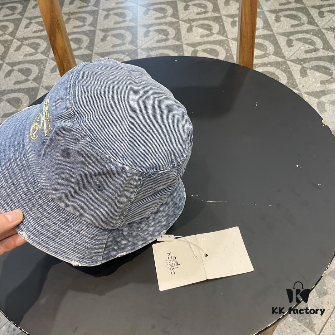 692fba1799f2d84055c879b2 Hermes 2024 Fall/Winter 6cm Small Brim, American Vintage Washed Distressed Denim Fisherman Hat