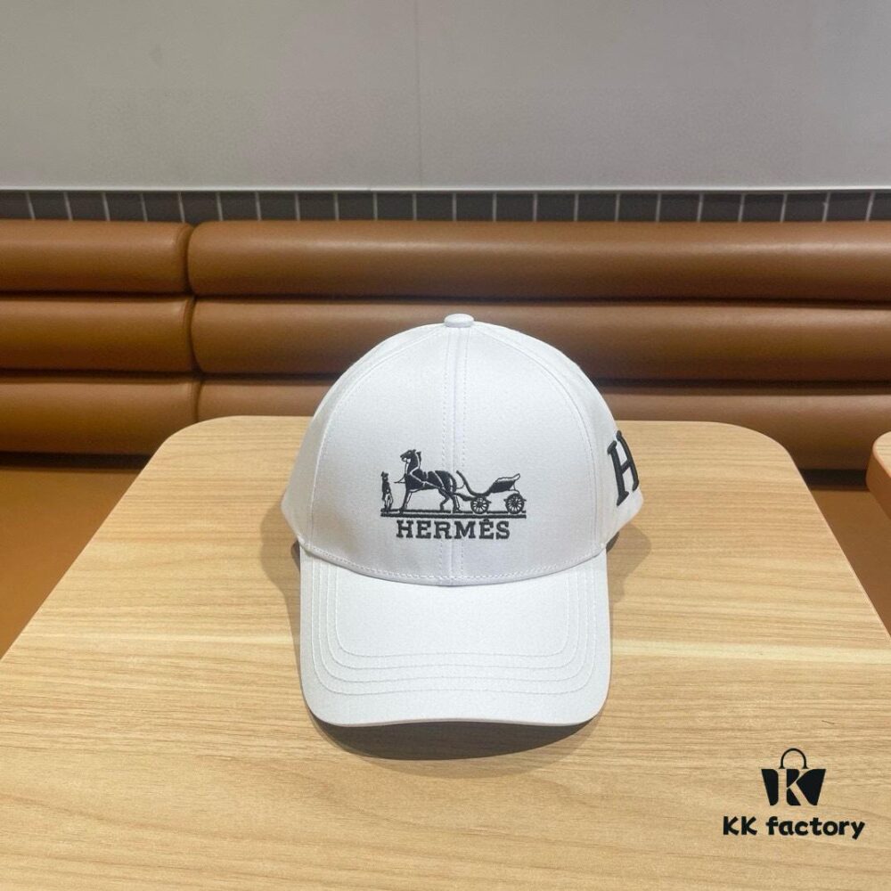 692fba1c99f2d84055c879b8 New Arrival HERMÈS (Hermes) Latest Original Quality Baseball Cap, Color-Blocked H Design, Authentic Mold Customized, Premium Breathable Canvas Fabric with Original Steel Adjustable Buckle, Exquisite Craftsmanship, Stylish and High-Quality