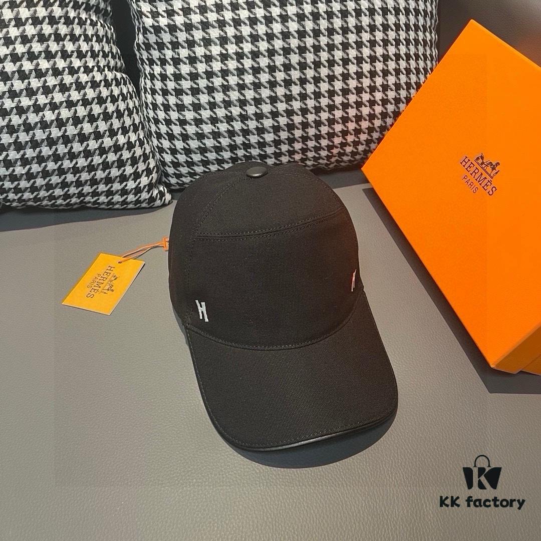 692fba2d99f2d84055c879ca Box with Cloth Bag, HERMÈS Original Design Baseball Cap, Classic H, Authentic Mold Custom-Made, Premium Canvas Fabric with Genuine Top-Layer Leather, Original Factory Stainless Steel Adjustable Buckle, Exquisite Craftsmanship, Fashionable and Handsome, Superior Quality! Hat, Fisherman Cap, Baseball Cap, Knit Cap