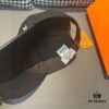 692fba3299f2d84055c879d0 Box with Cloth Bag, HERMÈS Original Design Baseball Cap, Classic H, Authentic Mold Custom-Made, Premium Canvas Fabric with Genuine Top-Layer Leather, Original Factory Stainless Steel Adjustable Buckle, Exquisite Craftsmanship, Fashionable and Handsome, Superior Quality! Hat, Fisherman Cap, Baseball Cap, Knit Cap