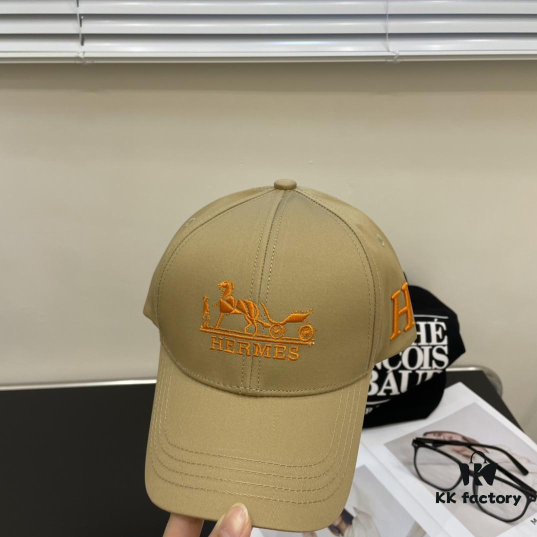 692fba6499f2d84055c87a05 New Arrival HERMÈS Latest Authentic-style Baseball Cap, Color-block H Design, Premium Canvas Material with Original Steel Adjustable Buckle, Exquisite Craftsmanship, Fashionable and Breathable