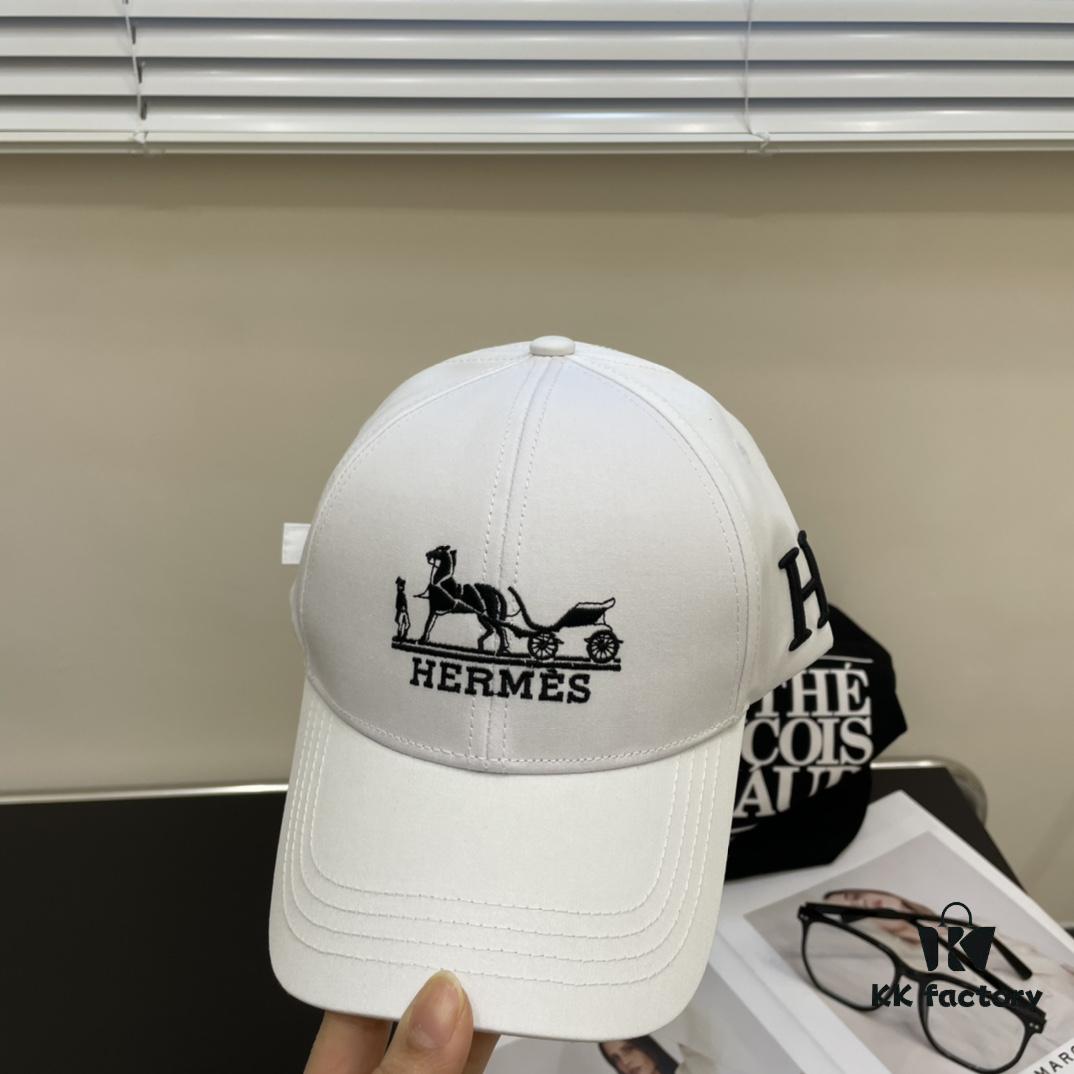 692fba6899f2d84055c87a0c New Arrival HERMÈS (Hermes) Latest Style Original Single Baseball Cap, Color-Blocked H, Authentic Mold Custom-Made, Premium Breathable Canvas Fabric with Original Factory Stainless Steel Adjustable Buckle, Exquisite Craftsmanship, Stylish and Handsome, Outstanding Quality
