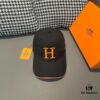 692fba7699f2d84055c87a1a Box with Cloth Bag, HERMÈS Original Order Baseball Cap, Classic H Design, Authentic Mold Custom Made, Premium Canvas Fabric with Top Layer Leather, Original Factory Stainless Steel Adjustable Buckle, Exquisite Craftsmanship, Fashionable and High Quality