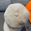 692fba8499f2d84055c87a28 Box with Cloth Bag, HERMÈS Original Design Baseball Cap, Classic H Logo, Authentic Mold Custom Made, Premium Canvas Fabric with Top Layer Leather, Original Factory Stainless Steel Adjustable Buckle, Exquisite Craftsmanship, Stylish and High Quality