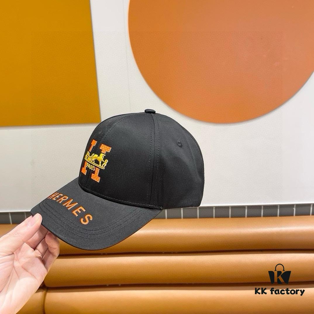692fbab199f2d84055c87a58 New Arrival HERMÈS Latest Original Quality Baseball Cap, Color-Blocked H Design, Authentic Mold Custom-Made, Premium Breathable Canvas Fabric with Original Steel Adjustable Buckle, Exquisite Craftsmanship, Stylish and Handsome, Outstanding Quality