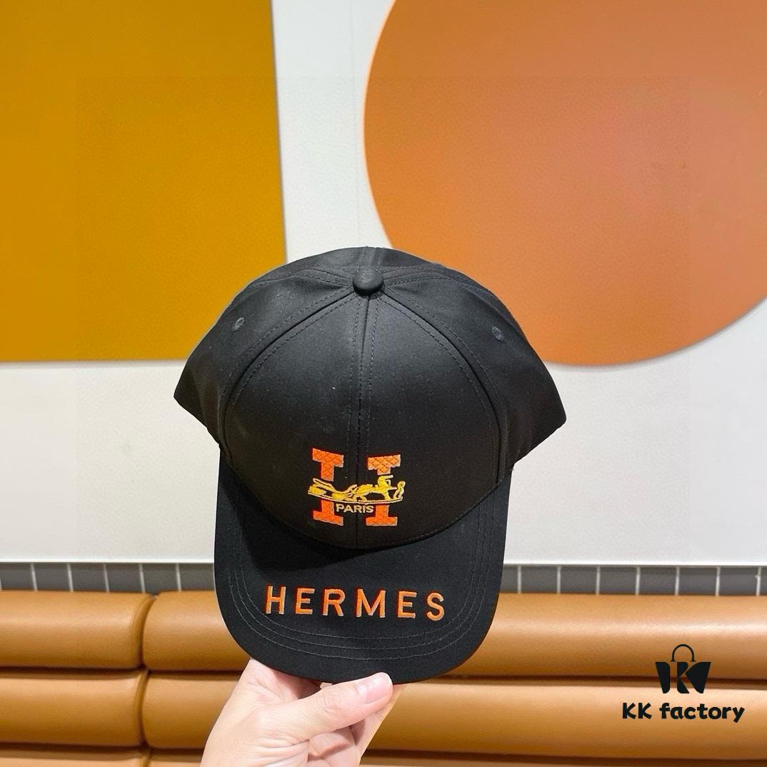 692fbab299f2d84055c87a59 New Arrival HERMÈS Latest Original Quality Baseball Cap, Color-Blocked H Design, Authentic Mold Custom-Made, Premium Breathable Canvas Fabric with Original Steel Adjustable Buckle, Exquisite Craftsmanship, Stylish and Handsome, Outstanding Quality