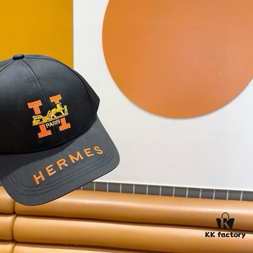 692fbab299f2d84055c87a5a New Arrival HERMÈS Latest Original Quality Baseball Cap, Color-Blocked H Design, Authentic Mold Custom-Made, Premium Breathable Canvas Fabric with Original Steel Adjustable Buckle, Exquisite Craftsmanship, Stylish and Handsome, Outstanding Quality
