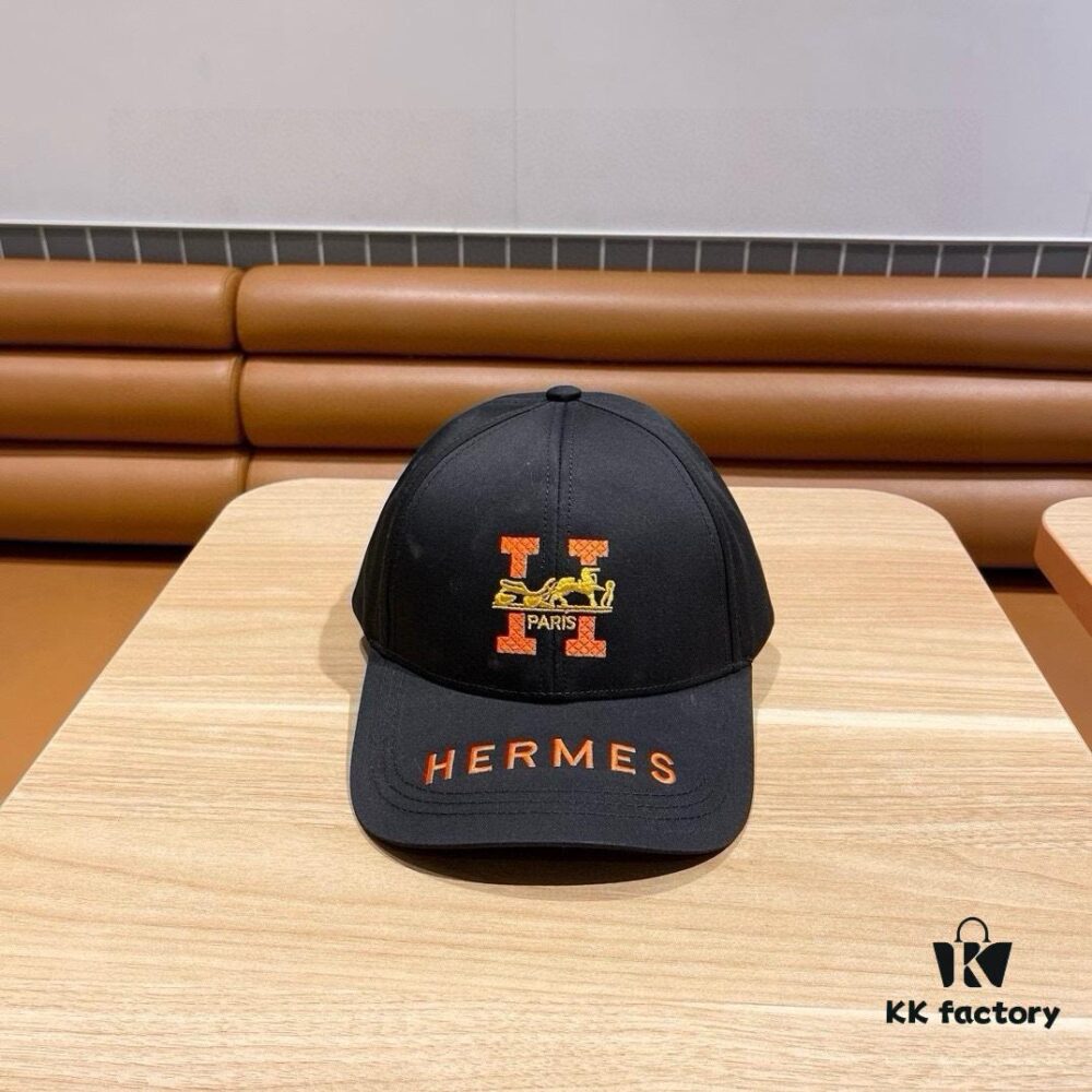 692fbab399f2d84055c87a5b New Arrival HERMÈS Latest Original Quality Baseball Cap, Color-Blocked H Design, Authentic Mold Custom-Made, Premium Breathable Canvas Fabric with Original Steel Adjustable Buckle, Exquisite Craftsmanship, Stylish and Handsome, Outstanding Quality