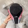 BALENCIAGA Official Style