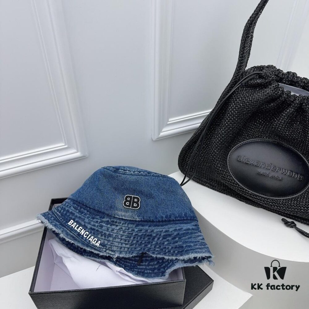 692fbb4499f2d84055c87b0e Balenciaga New Arrival~ 💙 Washed Denim Fabric with Raw-Edge Design, Full of Style! A Must-Have for Fashion Enthusiasts 🫶