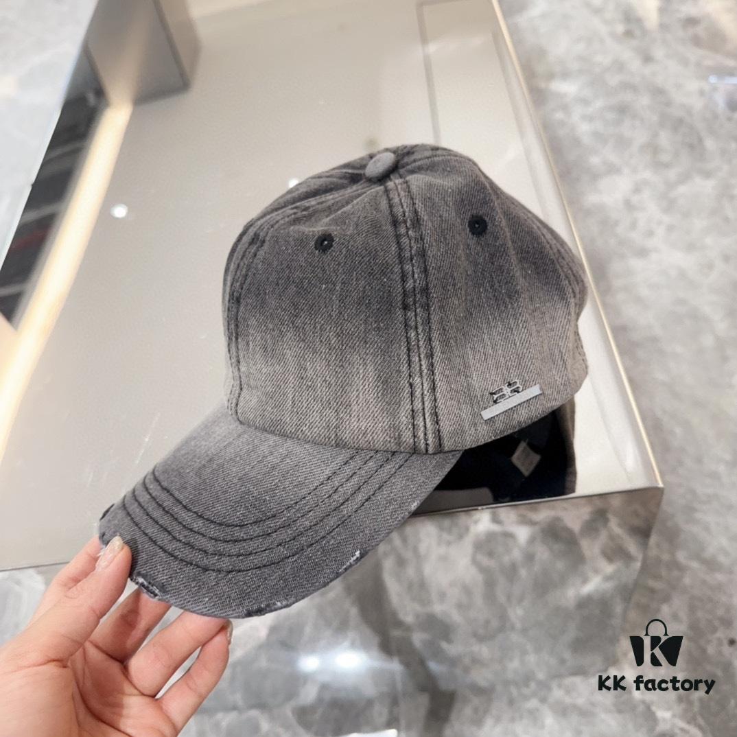 692fbc2699f2d84055c87bda BALENCIAGA New Spring Arrival Stylish Baseball Cap, High-Quality Denim Fabric, Excellent Breathability, Suitable for All Seasons