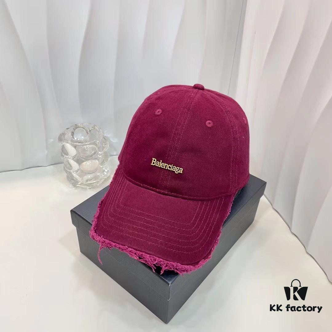 692fbc4199f2d84055c87bf9 Balencia ~ New Style Frayed Brim Baseball Cap