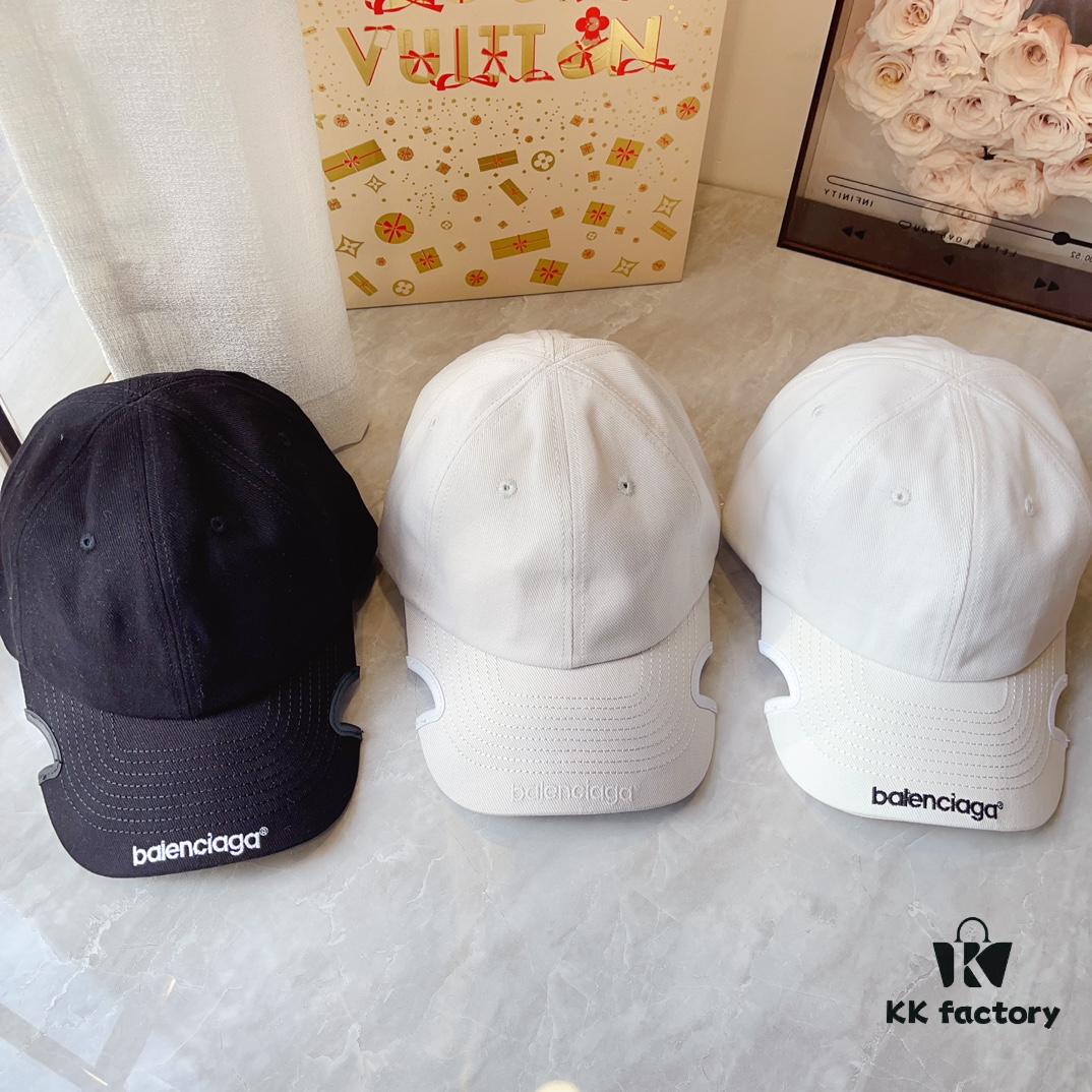 692fbc4c99f2d84055c87c03 Balencia ~ New Style Cut-out Baseball Cap