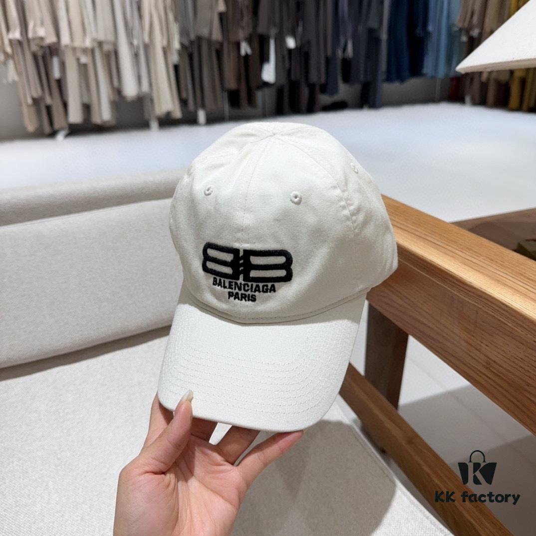 692fbc8399f2d84055c87c3e BALENCIAGA Spring New Arrival Stylish Baseball Cap with Excellent Breathability, Unisex Fashion Knit Cap for All Seasons