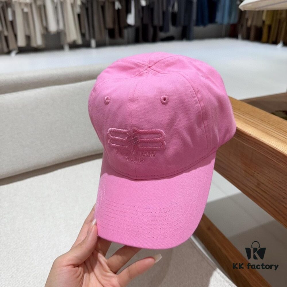 692fbc8999f2d84055c87c44 BALENCIAGA Spring New Arrival Stylish Baseball Cap with Excellent Breathability, Unisex Fashion Knit Cap for All Seasons