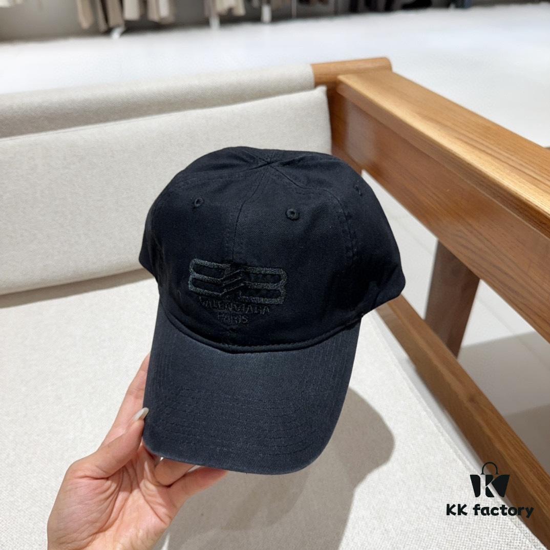 692fbc9499f2d84055c87c52 BALENCIAGA Spring New Arrival Stylish Baseball Cap, Highly Breathable, Suitable for All Seasons