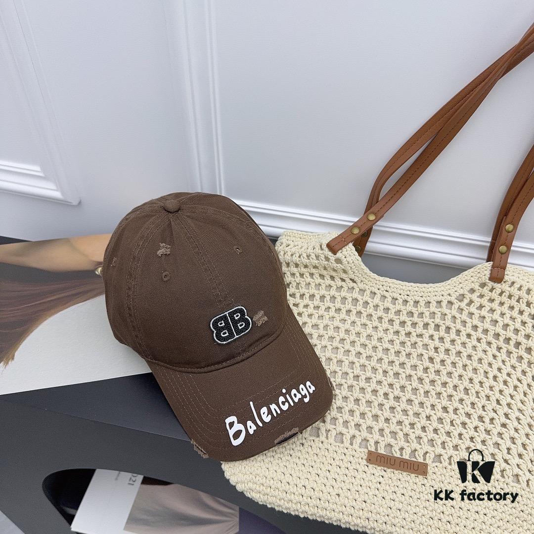 Balencia ~ New Baseball Cap, Unisex Fisherman Knit Hat
