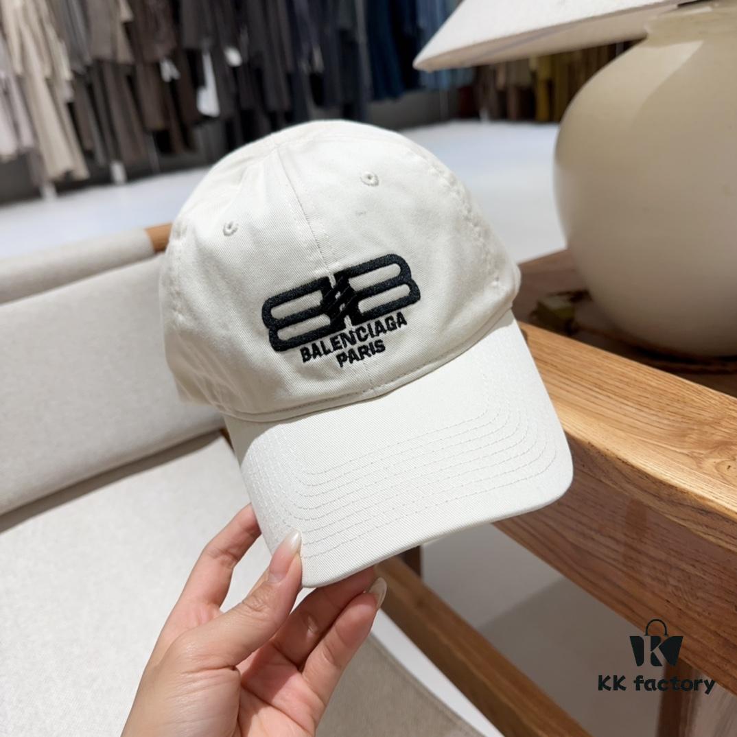 692fbd0599f2d84055c87ce7 BALENCIAGA Spring New Arrival Stylish Baseball Cap with Excellent Breathability, Unisex Fashion Knit Cap for All Seasons