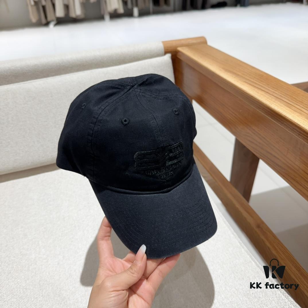 692fbd1399f2d84055c87cf5 BALENCIAGA Spring New Arrival Stylish Baseball Cap, Highly Breathable, Suitable for All Seasons