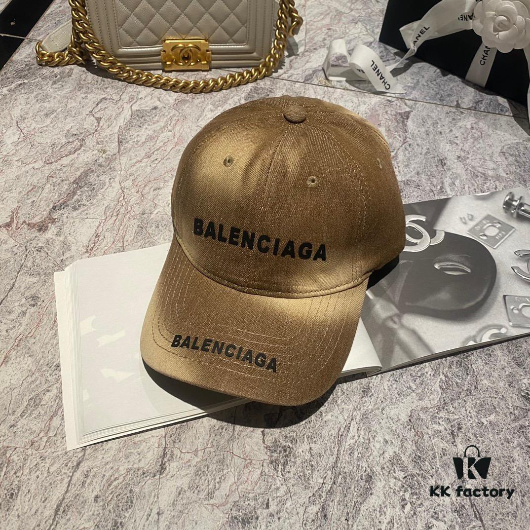 Balencia ~ New Washed Baseball Cap