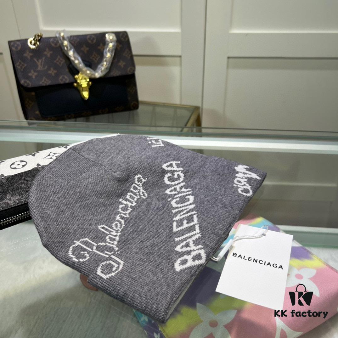 692fbd4a99f2d84055c87d2f Dust Bag Included Paris Fashion House Balenciaga Stock Available High-Quality Knit Beanie with Letter Logo for Autumn and Winter Unisex Warm Comfortable Elegant Style
