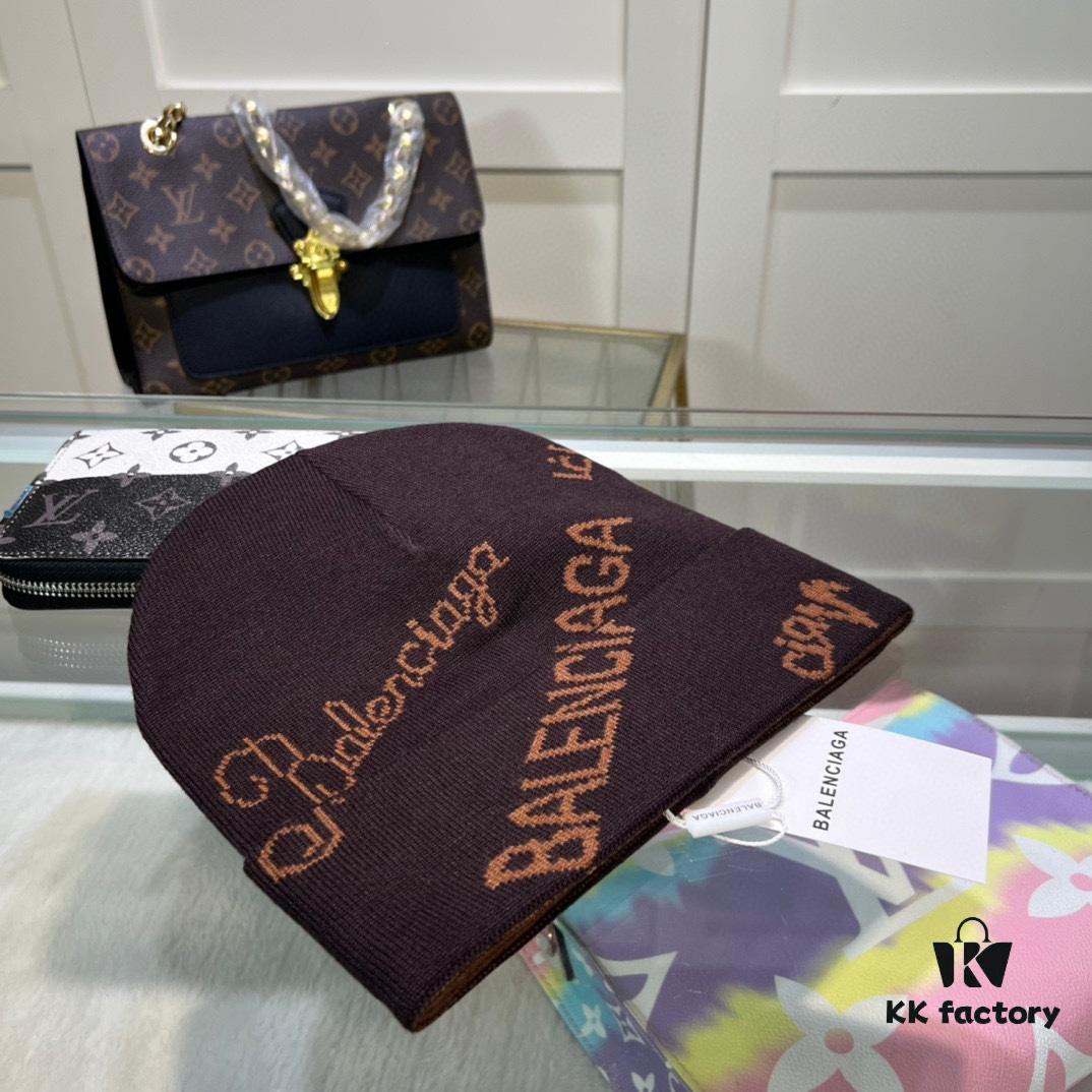 692fbd5699f2d84055c87d3d Balenciaga Logo Knit Beanie - Dust Bag Included