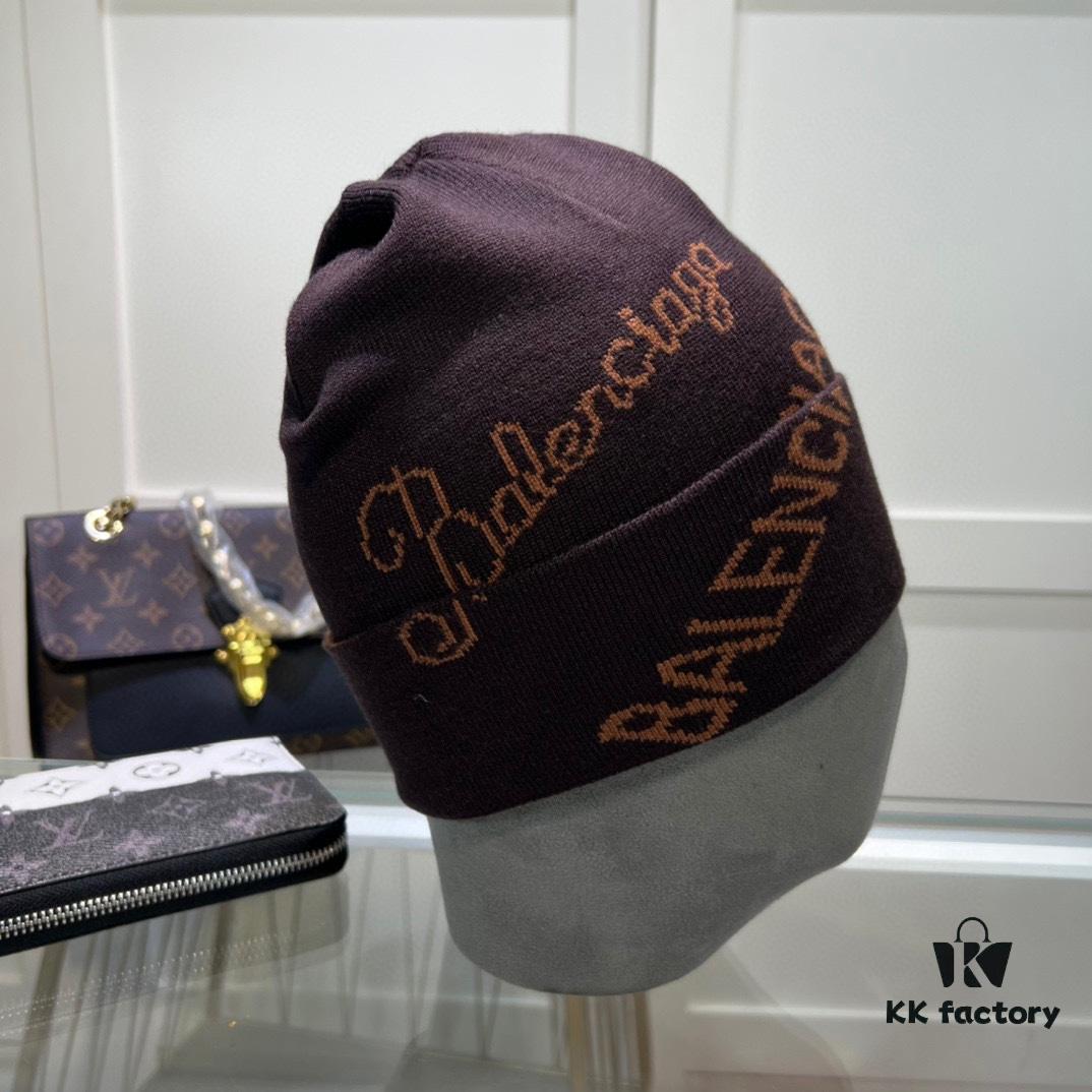 692fbd5799f2d84055c87d3e Balenciaga Logo Knit Beanie - Dust Bag Included