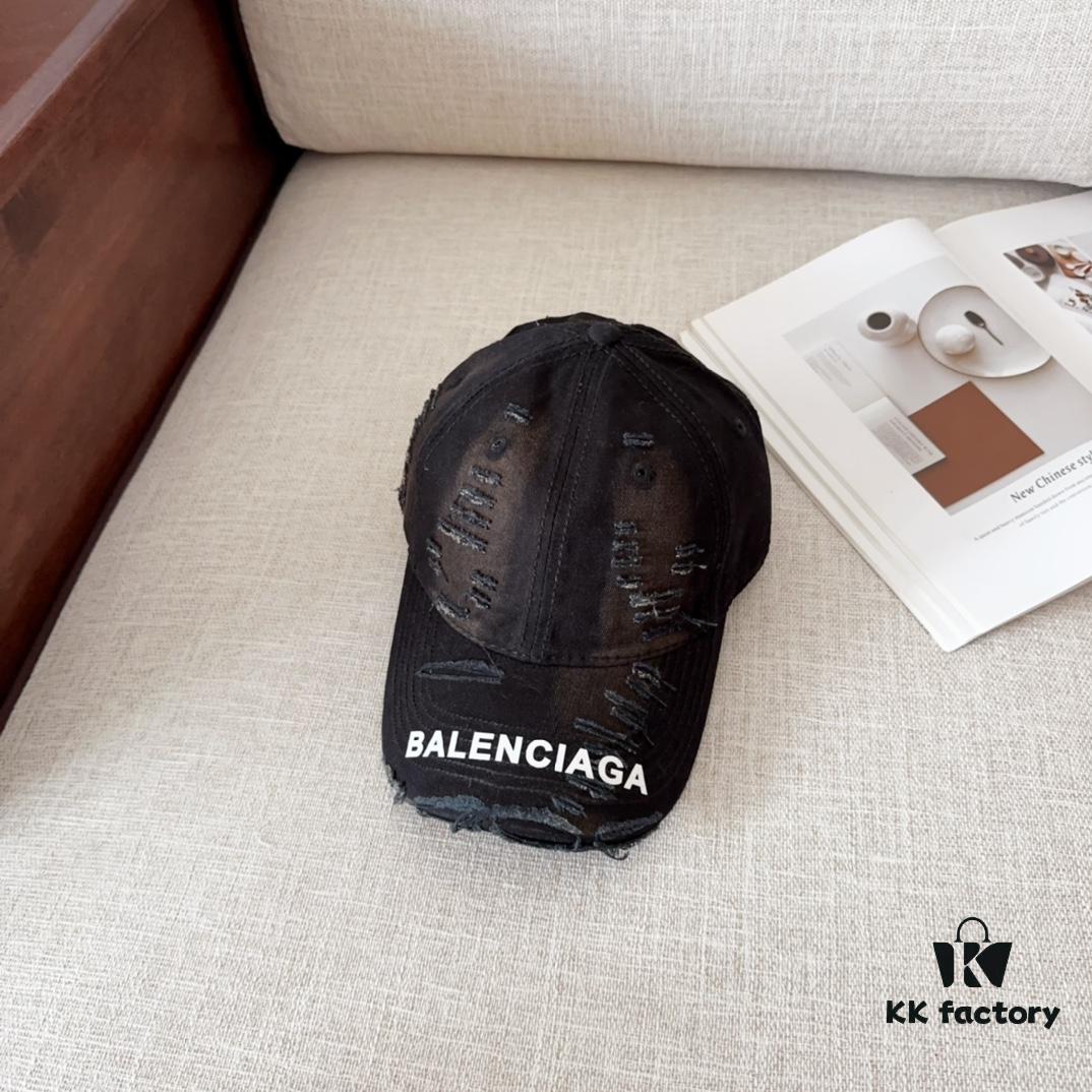 692fbd7f99f2d84055c87d5b BALENCIAGA New Arrival Stylish Baseball Cap, High-Quality Breathable Design for All Seasons