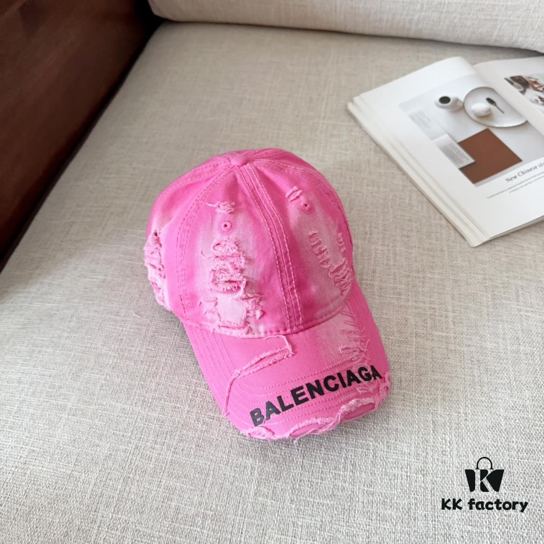 692fbdad99f2d84055c87d7f BALENCIAGA New Arrival Stylish Baseball Cap, High-Quality Breathable Design for All Seasons