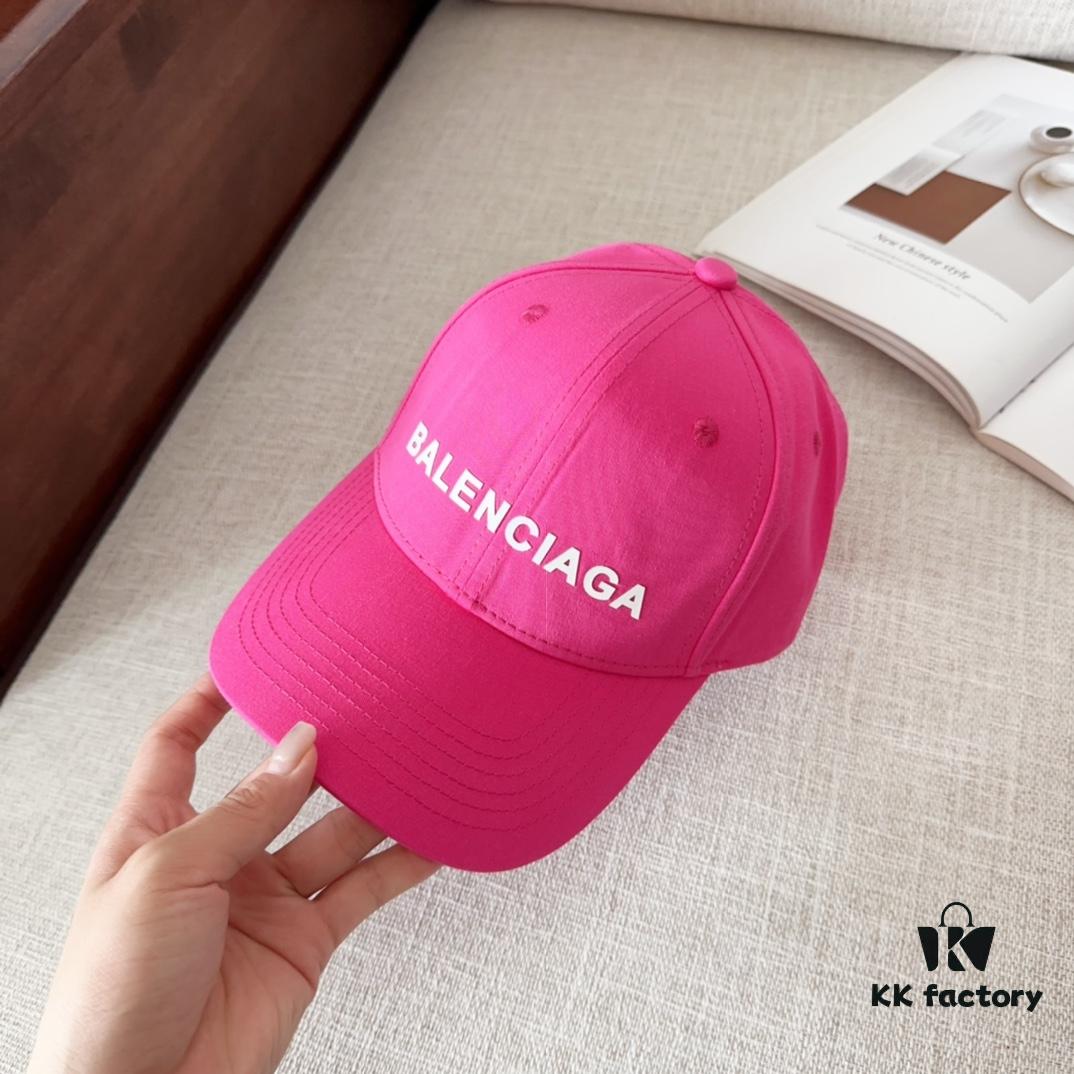 692fbdb599f2d84055c87d87 BALENCIAGA New Arrival Stylish Baseball Cap, High-Quality Breathable Design for All Seasons