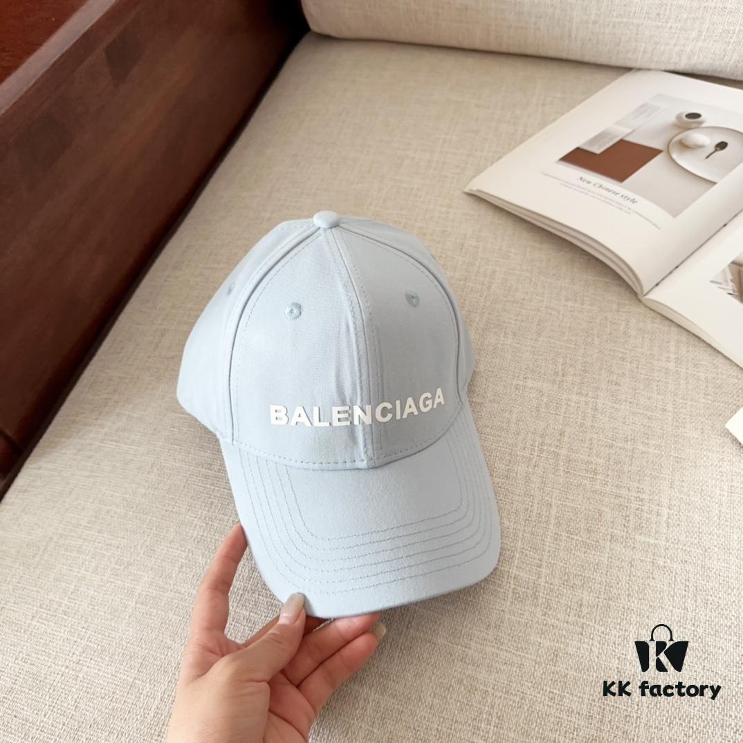 692fbdd399f2d84055c87daf BALENCIAGA New Arrival Stylish Baseball Cap, High-Quality Breathable Design for All Seasons