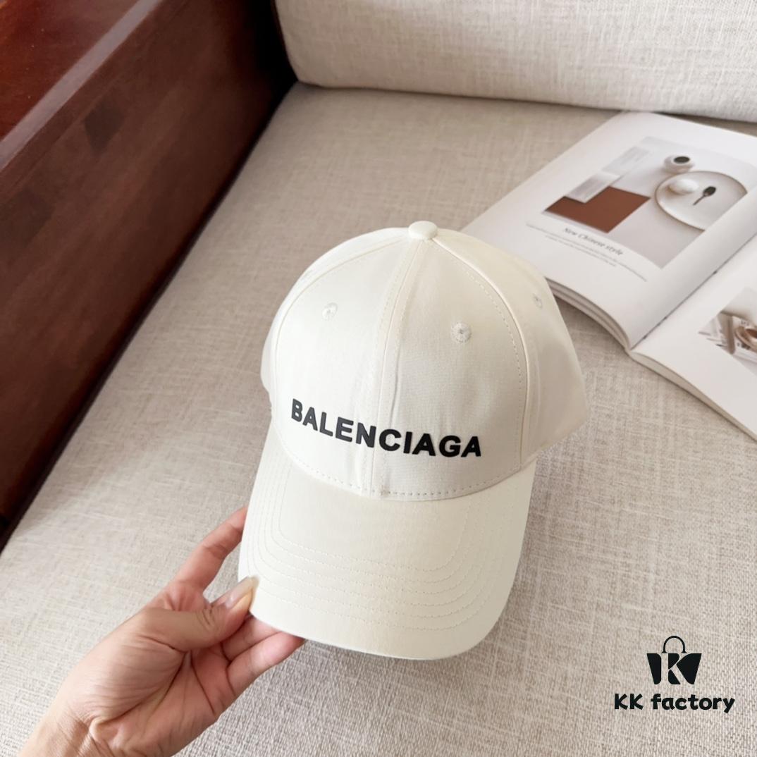 692fbdda99f2d84055c87dba BALENCIAGA New Arrival Stylish Baseball Cap, High-Quality Breathable Design for All Seasons