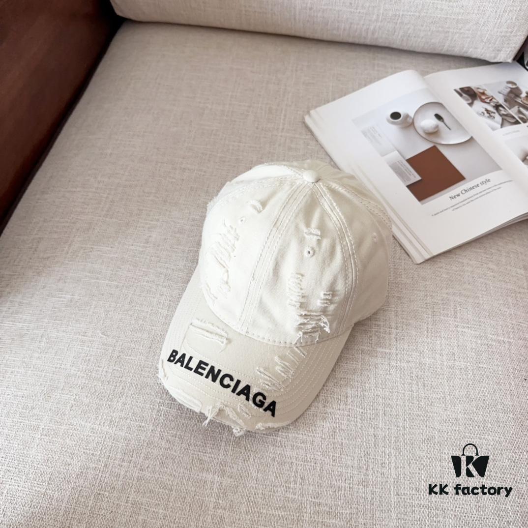 692fbdf899f2d84055c87ddc BALENCIAGA New Arrivals Stylish Baseball Cap, High-Quality Breathable Design for All Seasons