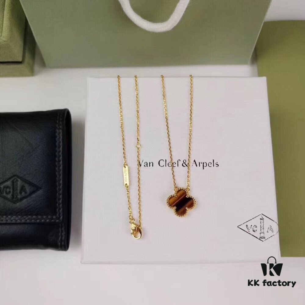 692fbe1c99f2d84055c87e16 Medium Four-Leaf Clover Natural Tiger's Eye Necklace