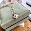 692fbe3599f2d84055c87e3d Van Cleef & Arpels Clover Diamond Necklace in Silver Version