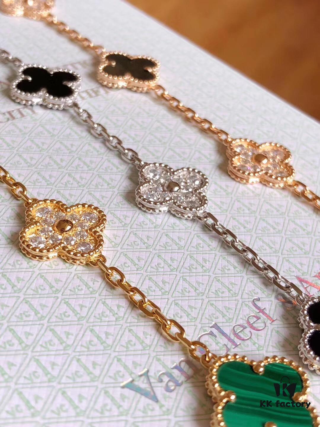 692fbe4899f2d84055c87e62 VCA Tricolor Five-Petal Diamond-Inlaid 50th Anniversary Commemorative Bracelet with Natural Stones and Natural Gray Mother of Pearl
