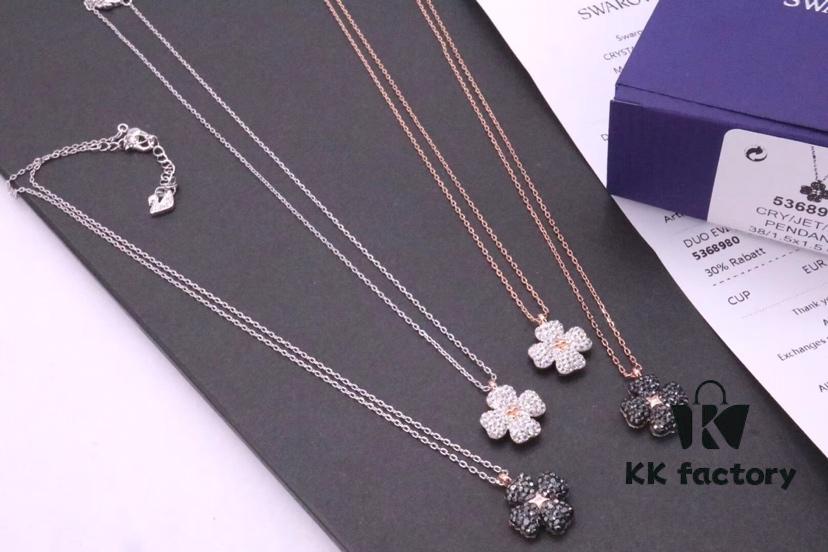 692fbe6799f2d84055c87e9a Swarovski Full Diamond Black and White Double-Sided Clover Necklace