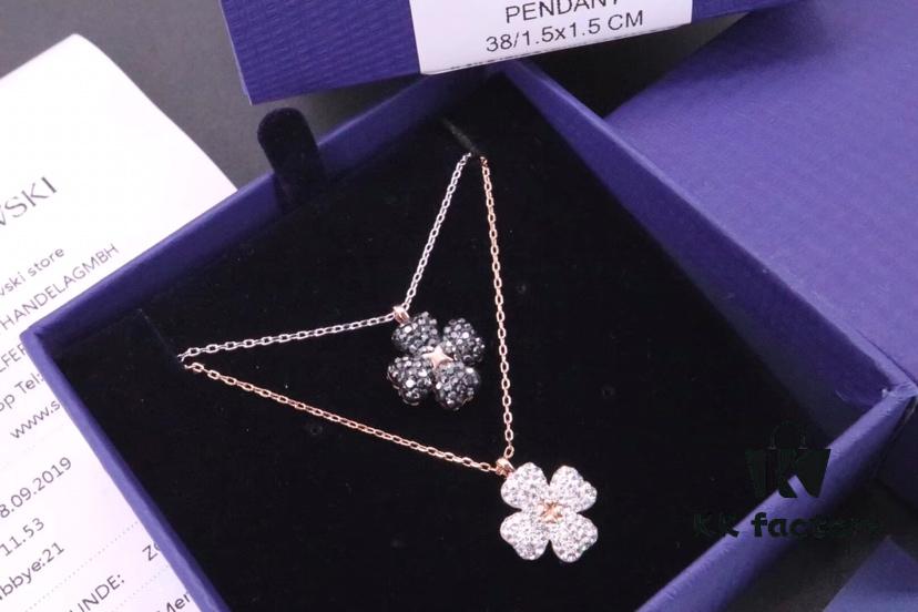 692fbe6899f2d84055c87e9e Swarovski Full Diamond Black and White Double-Sided Clover Necklace