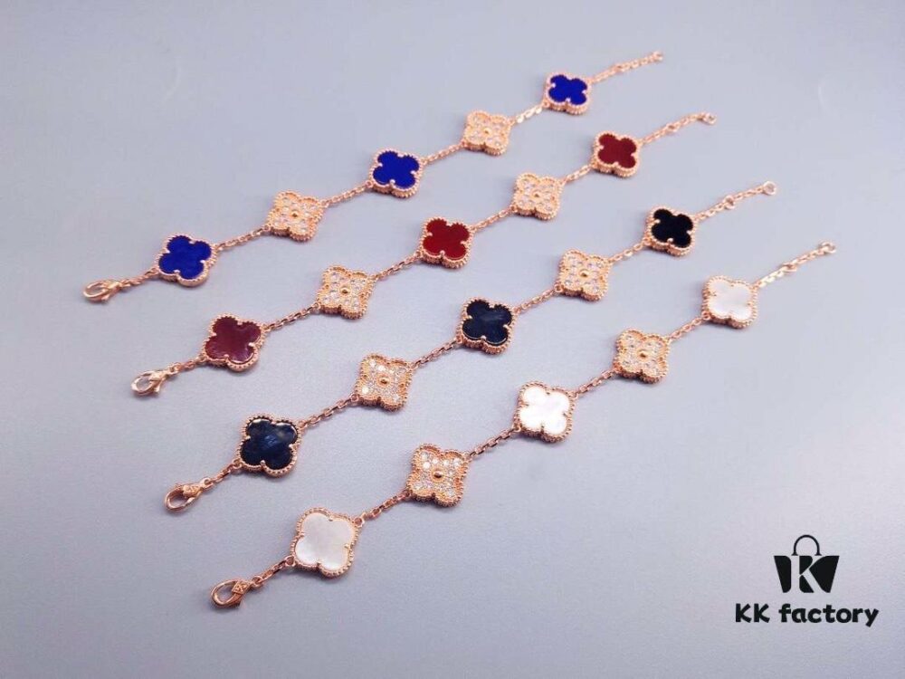 692fbe8699f2d84055c87ecd Van Cleef & Arpels Alhambra Clover Interlaced Five-Flower Bracelet, Classic New Luxury Style, Lucky Clover Design, Rose Gold, Onyx, and Agate