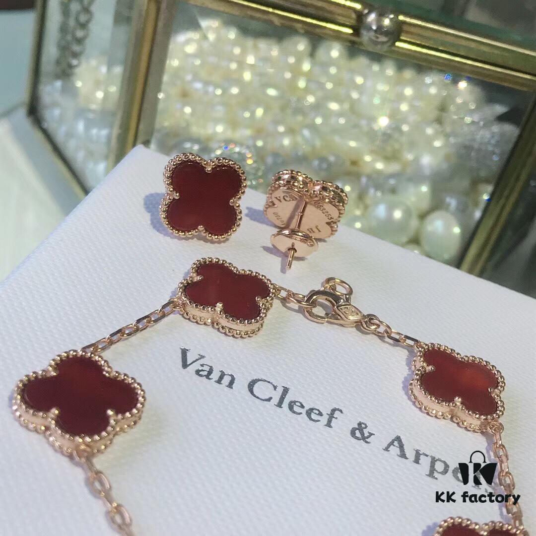 VCA Red Set ❤️