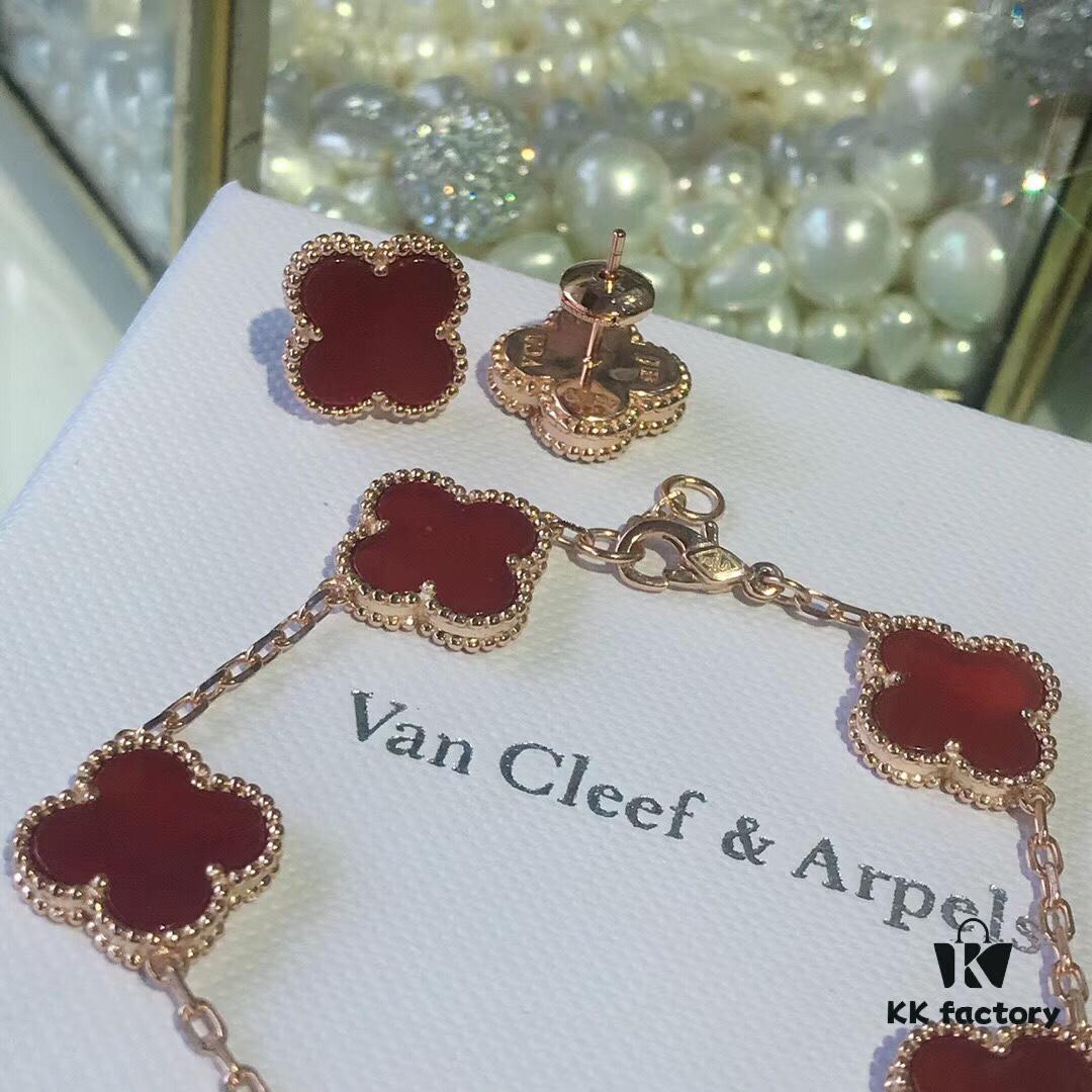 VCA Red Set ❤️