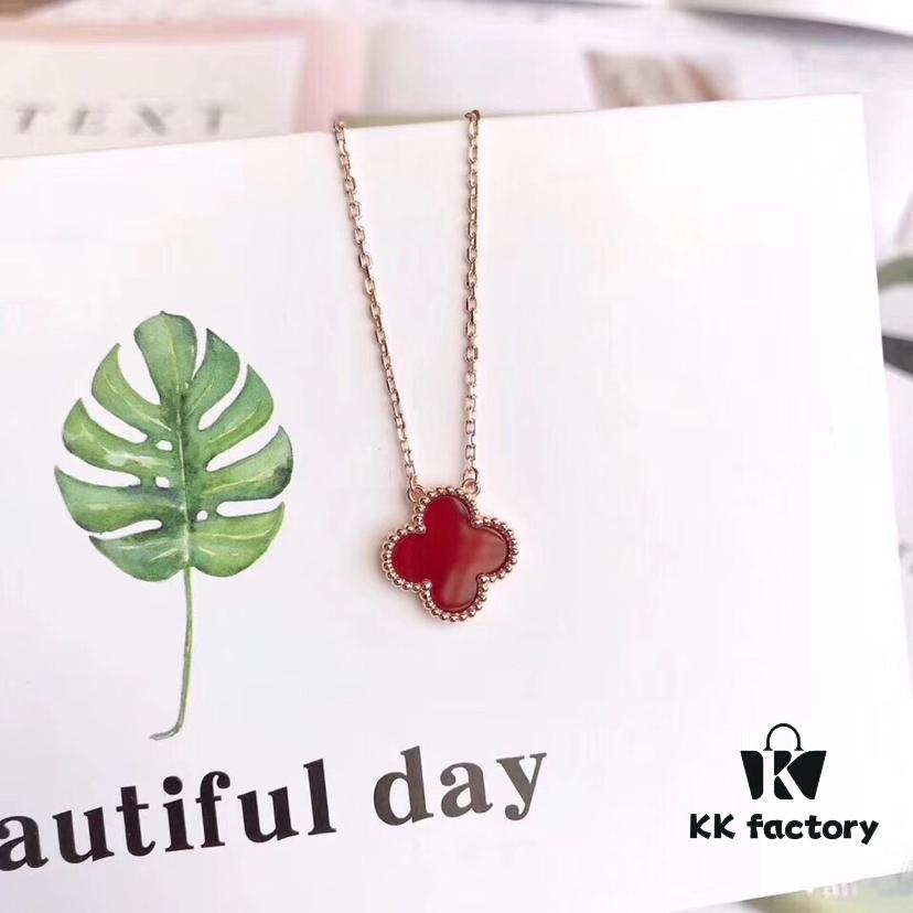 692fbef099f2d84055c87f6e Seiko Oriental Invincible Style, Timeless Classic! Lucky Clover Medium Necklace