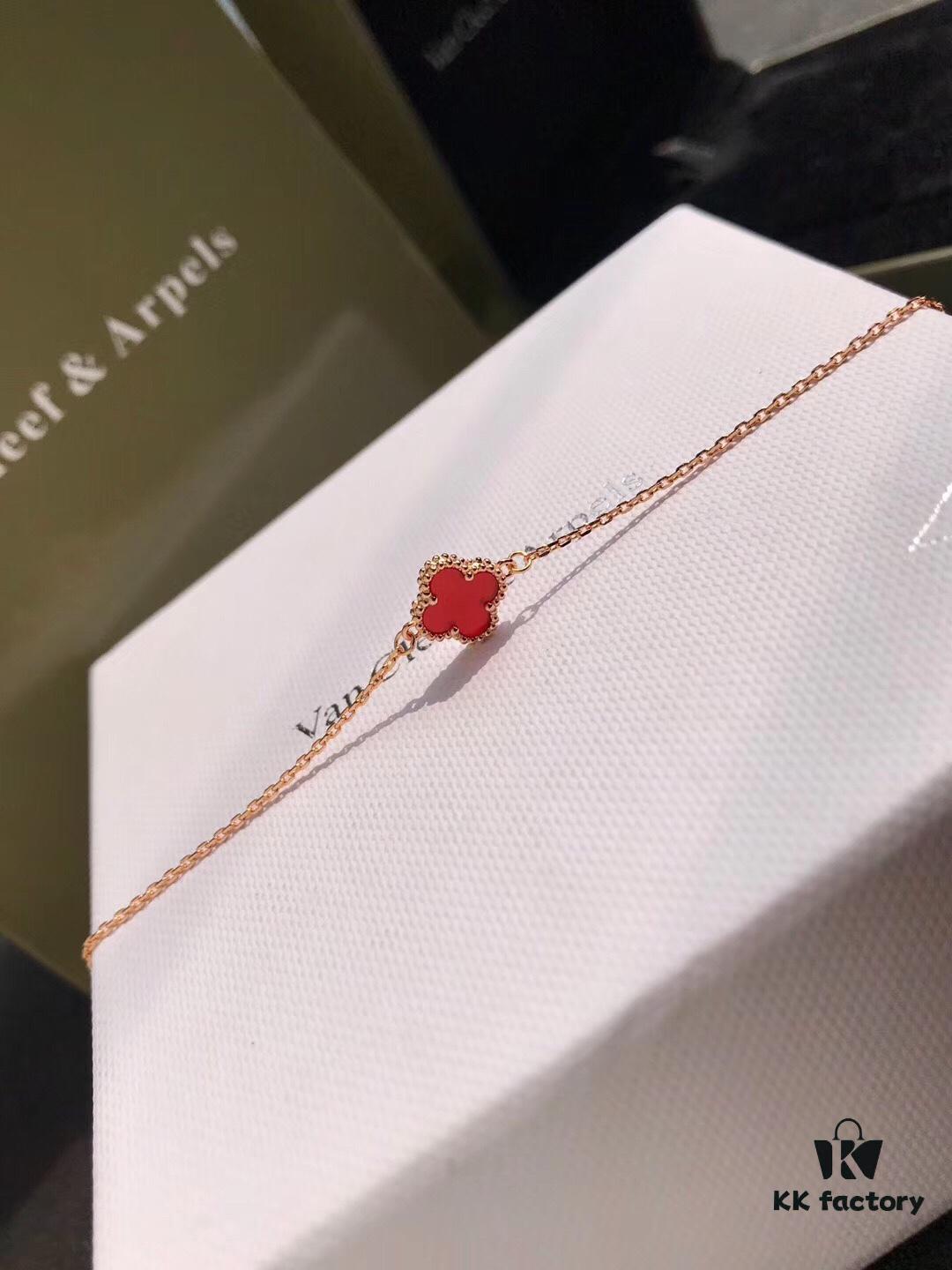 692fbef199f2d84055c87f6f Van Cleef & Arpels VCA Single Flower Alhambra Bracelet, Genuine Design! Smooth and Elegant Chalcedony Four-Leaf Motif, Hand-Polished Beads with Full, Rounded Edges for Strong Three-Dimensional Effect. Custom Lobster Clasp with Exclusive Anti-Counterfeit Code—Each Bracelet Features a Unique Authentication Number, Ensuring Uniqueness. Hand-Carved Link Chain, Each Link with 4 Facets. Exquisite Craftsmanship, Graceful and Refined. Stunning When Worn Alone or Layered. Bracelet Length: 17.5 cm, Adjustable.