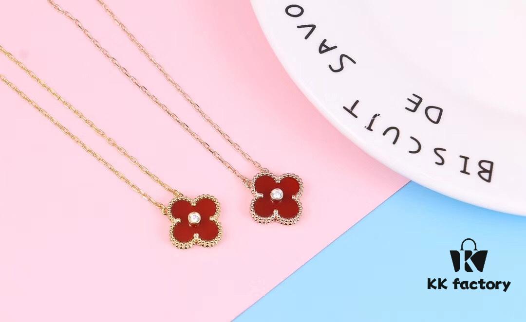 692fbf0a99f2d84055c87fa0 Authentic Purchase, High-Quality Clover Necklace with Zircon, 925 Silver Plated in K-Gold, Natural Stones