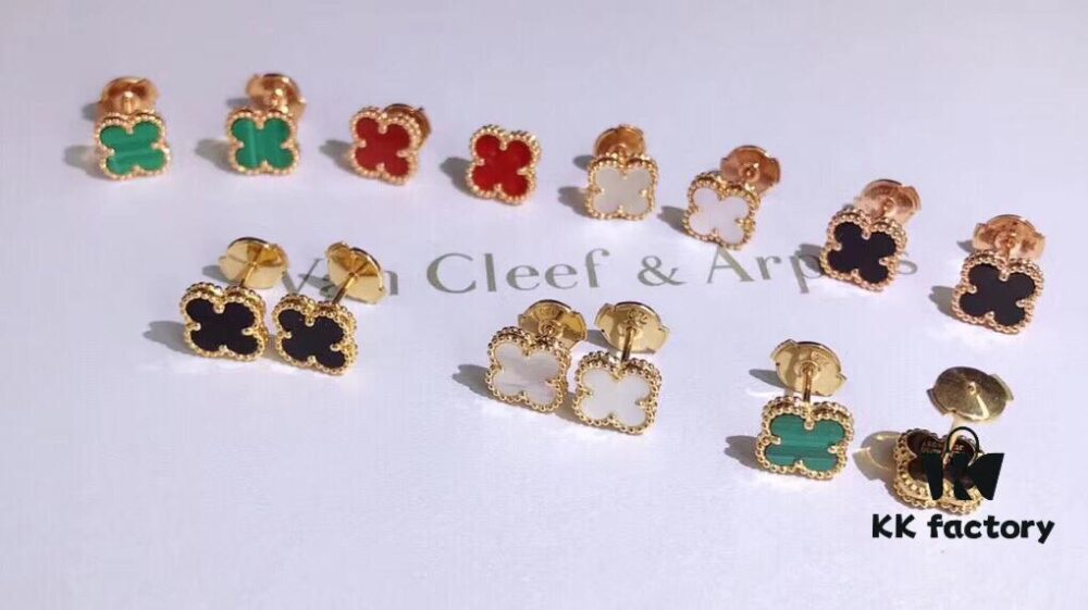 692fbf4799f2d84055c87ffb Van Cleef & Arpels Four-Leaf Clover Stud Earrings