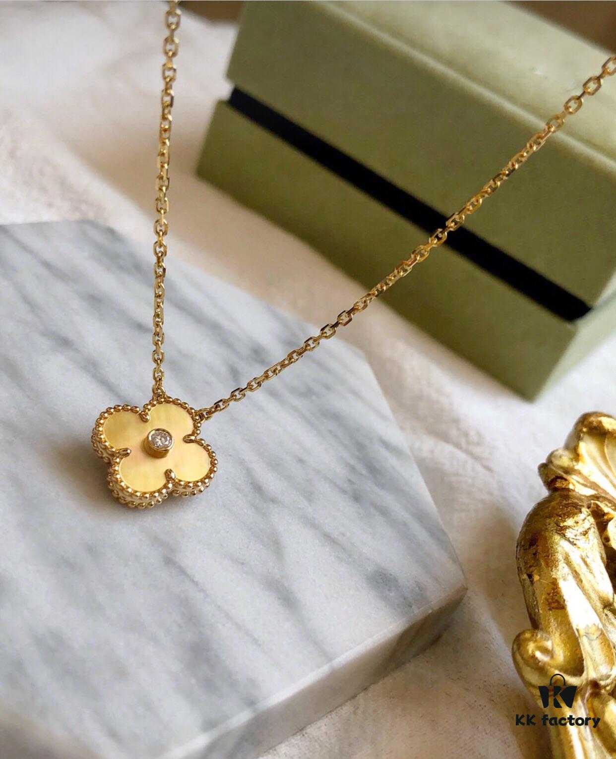 Van Cleef & Arpels Four-Leaf Clover Necklace