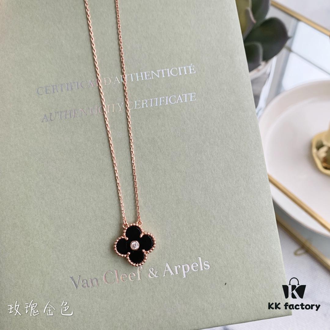 692fbfb299f2d84055c8808a 🎄Christmas Gift 🎁 Van Cleef & Arpels Alhambra Clover Necklace with Natural Black Onyx, Red Jasper, White Mother-of-Pearl, and Malachite in Rose Gold, Yellow Gold, and White Gold Plated 925 Sterling Silver from Germany