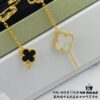692fc00699f2d84055c88107 Newly Upgraded Version 925 VCA New Five-Petal Four-Leaf Clover Bracelet, High-End Market Edition! 1:1 High-Quality Custom 925 Sterling Silver VCA Van Cleef & Arpels Limited Edition Four-Leaf Clover Leaves, Perfect for Travel, Must-Have Item. Original Lobster Clasp