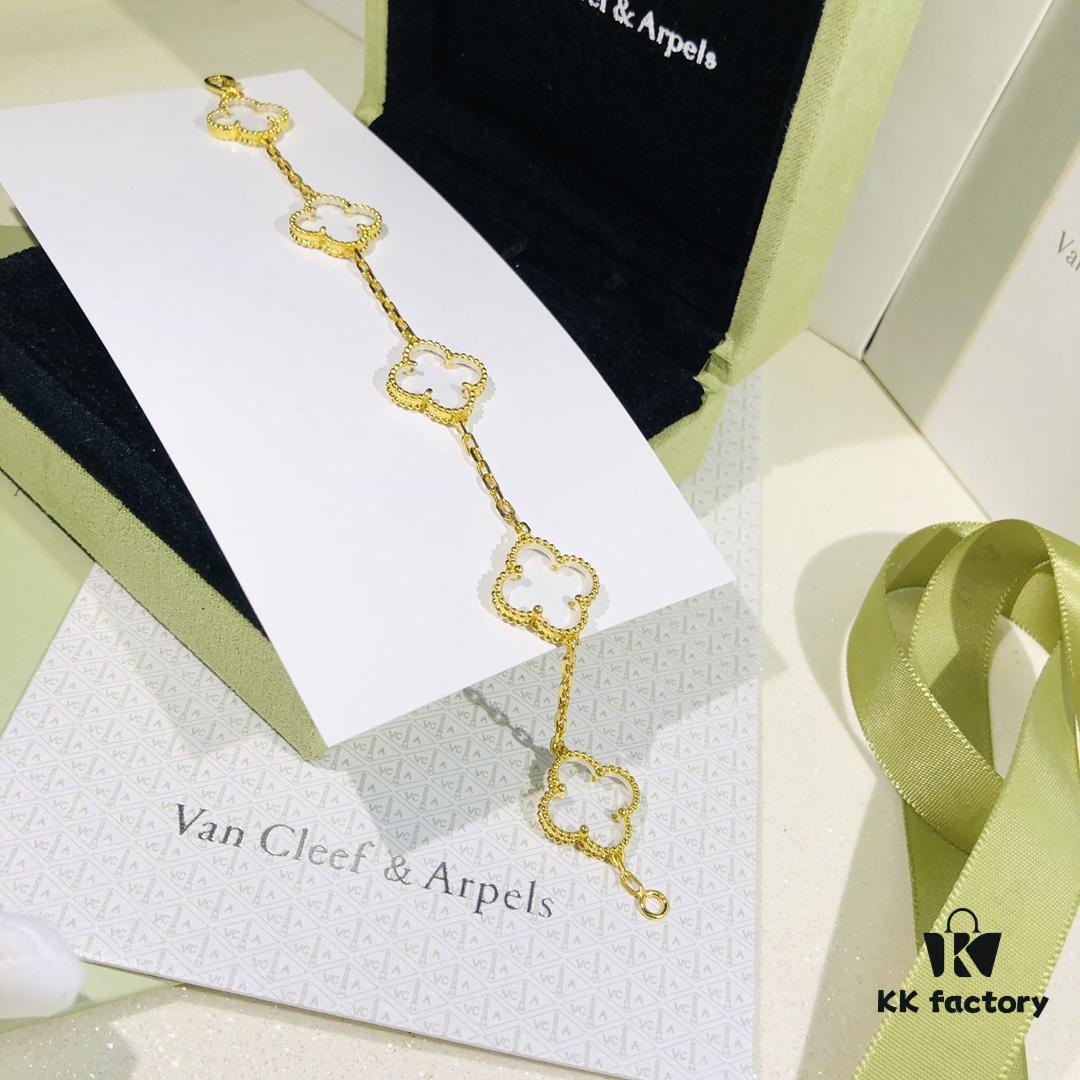 692fc00f99f2d84055c8811c New Arrival Transparent White Shell Heart ❗️ Gold-Tone Chain. Authentic Purchased Genuine Item, Original Rhombus Clasp ❗️ Highest Quality Van Cleef & Arpels VCA Alhambra Clover 🍀 Five Motif Bracelet Made of High-End Custom 925 Sterling Silver with Thick Gold Plating, High-Definition Engraving, Latest Store Model with Authentic Rhombus ◇ Clasp